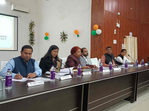 जर्जर सड़क और पेयजल संकट पर जनवादी संघर्ष मोर्चा का हस्तक्षेप, नगर निगम से की त्वरित कार्यवाही की मांग